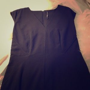 W118 by Walter Baker LBD. Excellent condition.